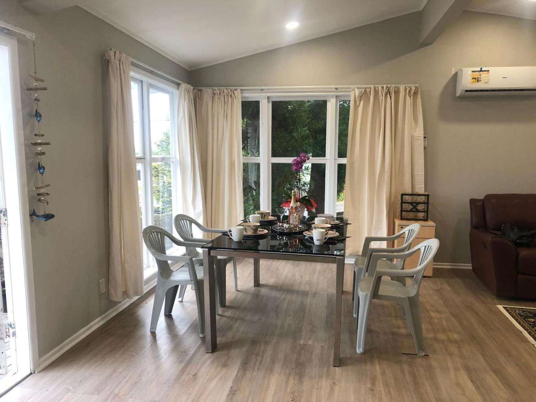 West Side Beautiful And Quiet Home Auckland Esterno foto